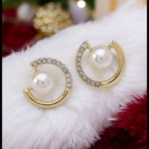 18k Gold Plated and Pearl Earrings